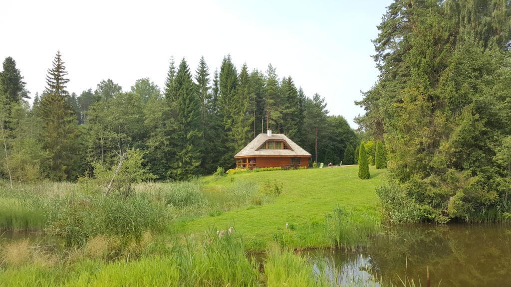 Murmulmuiza Zageri Buitenkant foto
